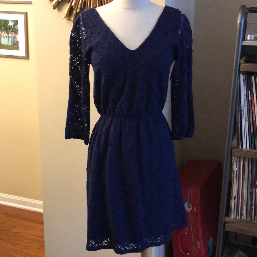 Francesca’s Navy Lace Dress